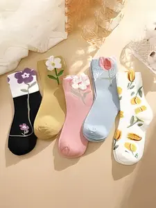 Women's 5 Pairs Floral Print Crew Socks, Fashion Casual Comfy Socks for Daily Outdoor Wear, Women Socks for All Seasons