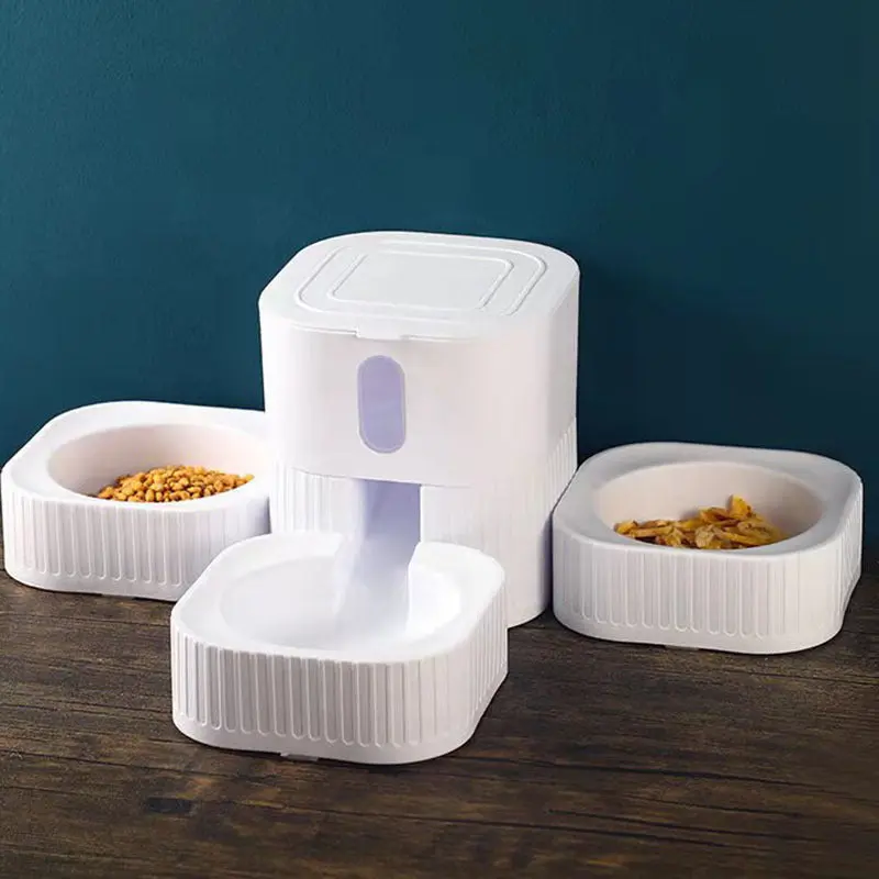 Automatic Gravity Pet Feeder