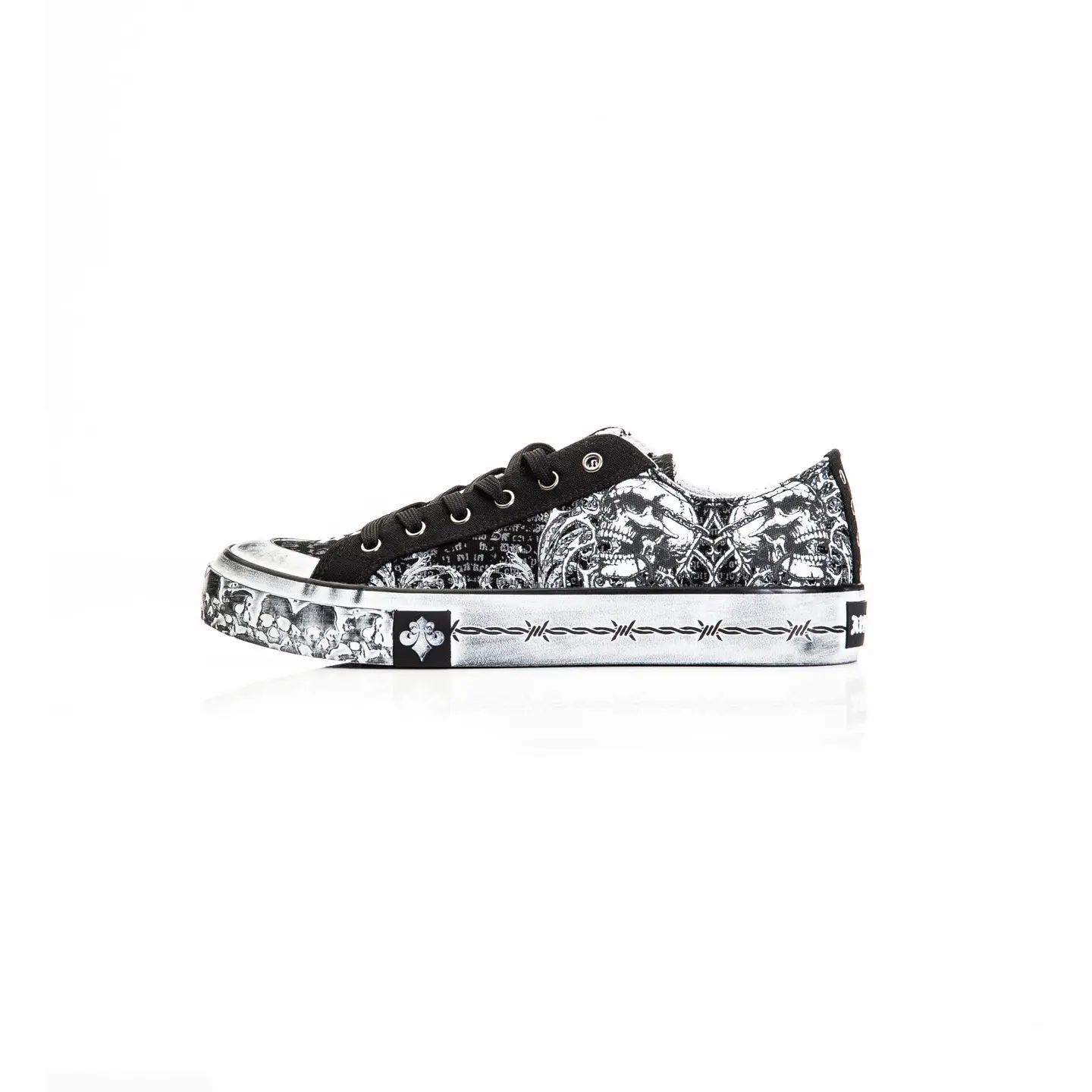 Collapse Low-Top Shoe