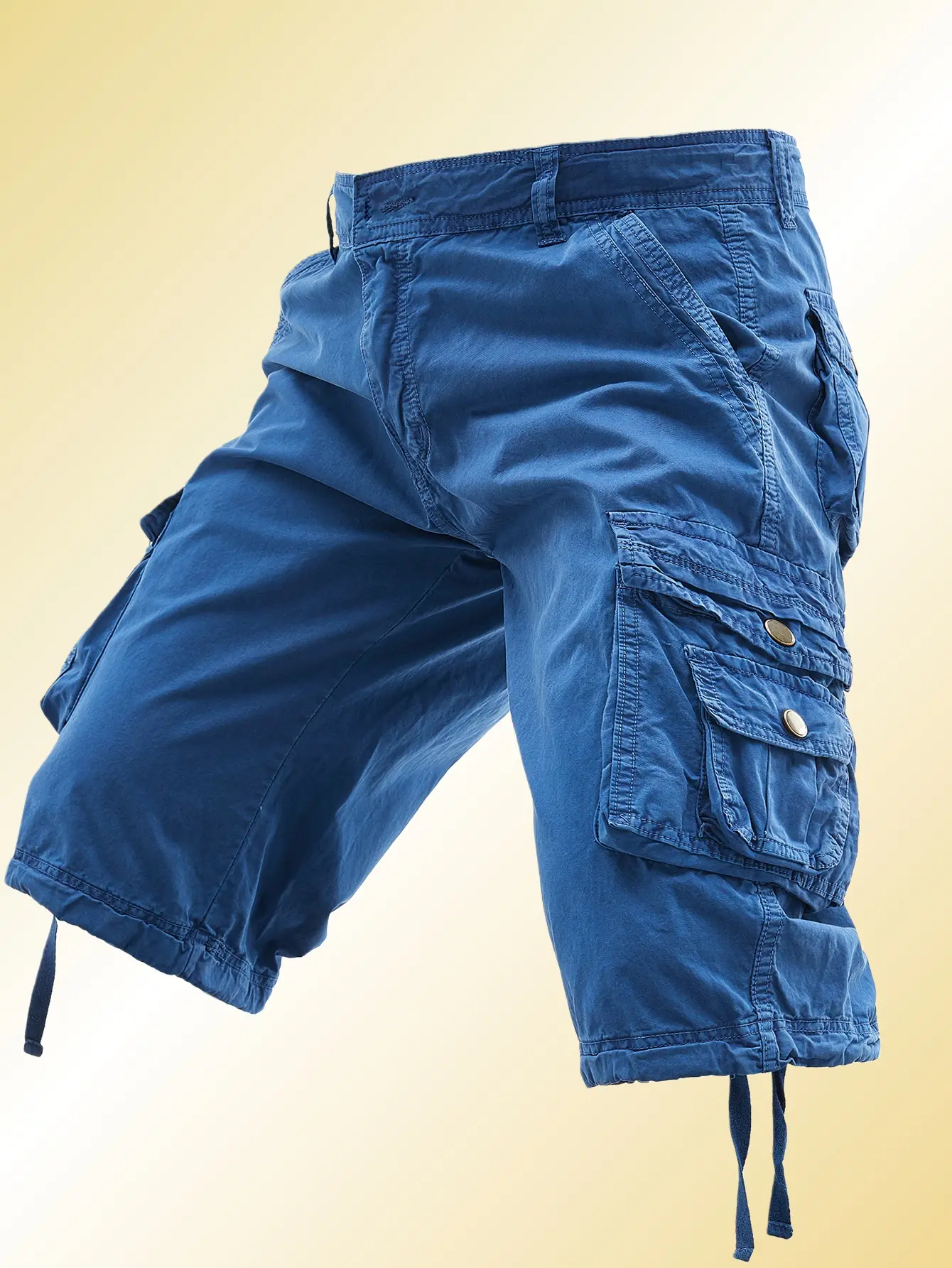 One men’s outdoor pure cotton streetwear cargo shorts with multiple pockets