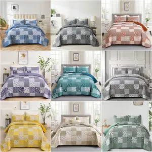3 Pieces Boho Quilt Set Queen King Size Plaid Floral Quilted Bedspread Coverlet Set for All Season Patchwork Reversible Bedding Set