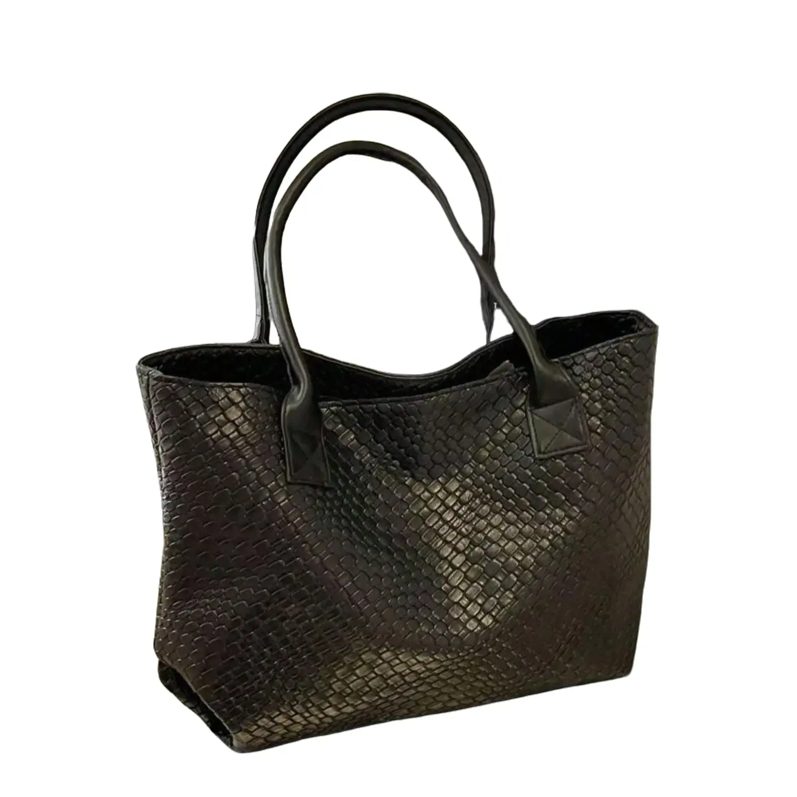New High-Capacity Woven Pattern Handbag, Fashionable Shoulder Tote Bag with Niche Design, Solid Color Shoulder Shopping Bag, Suitable for Daily Use, Shopping, Work, Eye-Catching Work Bags for Women