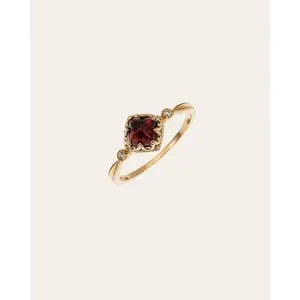 Vintage Garnet Engagement Ring - Elegant Design with Classic and Timeless Beauty