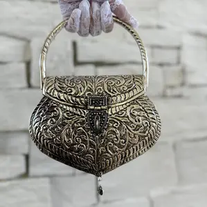 Handmade Silver Plated Heart Shape Brass Clutch: Vintage Style Wedding Purse