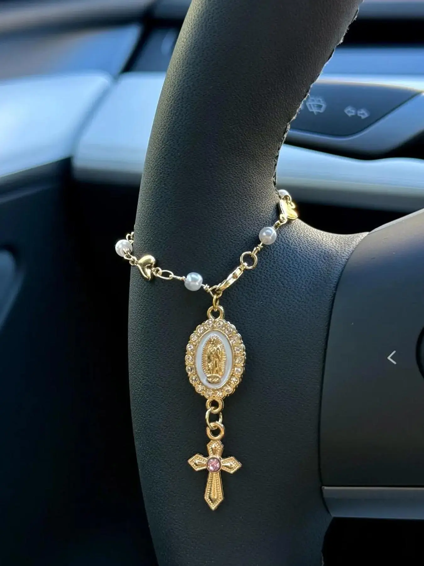 1pc Heart &peal Steering Wheel Rosary Charm Accessory, Rosary Car Charm Accessory, Car Accessory, Car Charms, Car Decor, Car Hanging Decoration, Car Interior Decor, Car Interior Ornaments, Car Trinkets, Car Ornament, Car Decor Gift