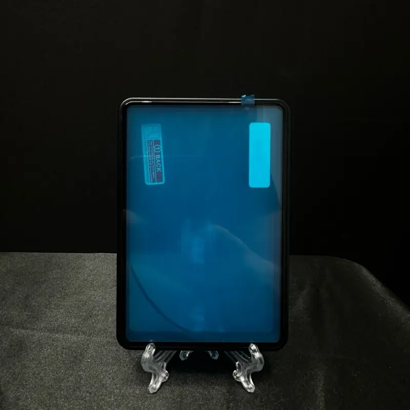 One touch magnetic cases - protect your cards in style