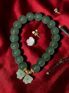 EverGreen Petal Bracelet, Eco-Friendly Artisanal Jewelry