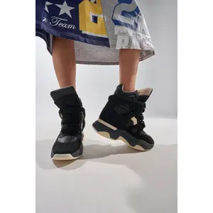 MARANTO CHUNKY BLACK SNEAKER