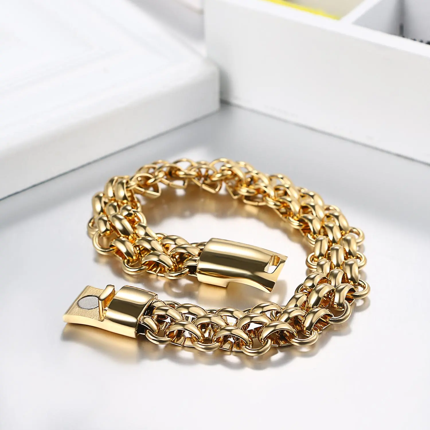 OIDEA Men's Gold Tone Chunky Twisted Rope Bracelet, Stainless Steel Jewelry with Magnetic Clasp, 8.46in Long, 0.51in Wide, 1.32 oz, Father's Day Birthday Gift, Gift-Ready, Chunky Braids