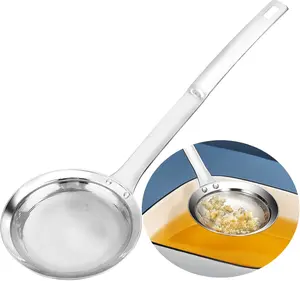 Stainless Steel Filter Scoop Fat Skimmer Spoon with Fine Mesh Strainer and Ergonomic Handle, Kitchen Oil Strainer