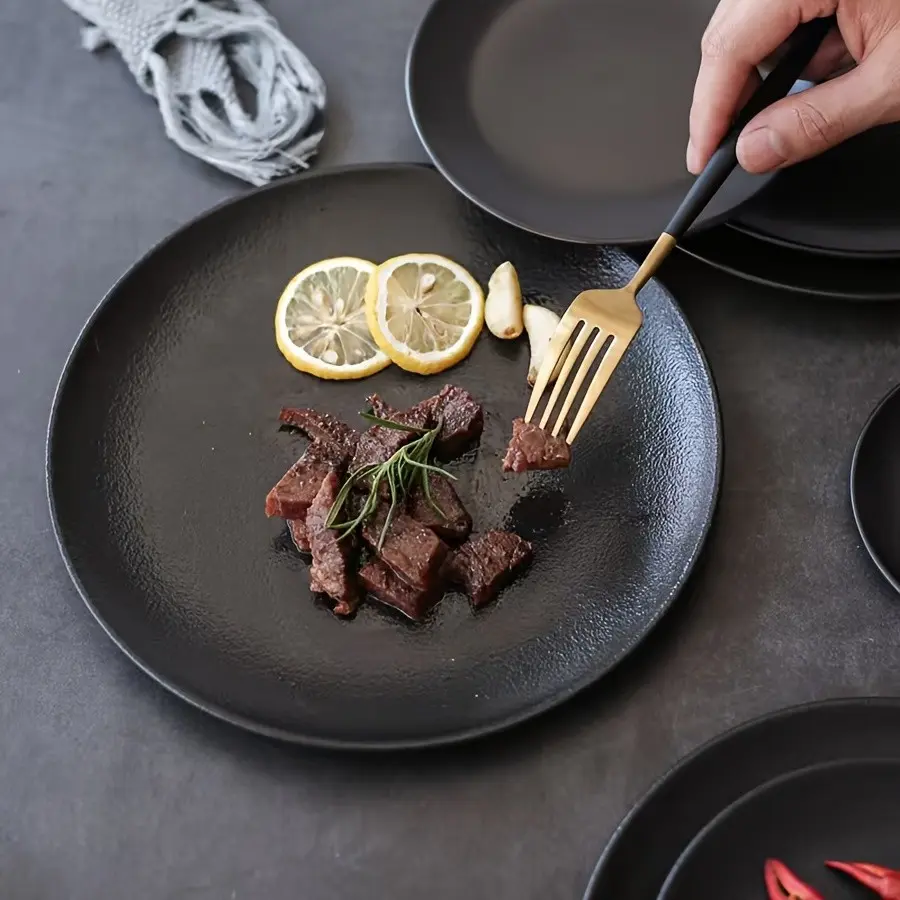 Elegant & Ceramic Dinnerware Set, Classic Design Suitable for Everyday Use, Durable Material for Daily Dining Needs, Tableware Set, Dinner Sets