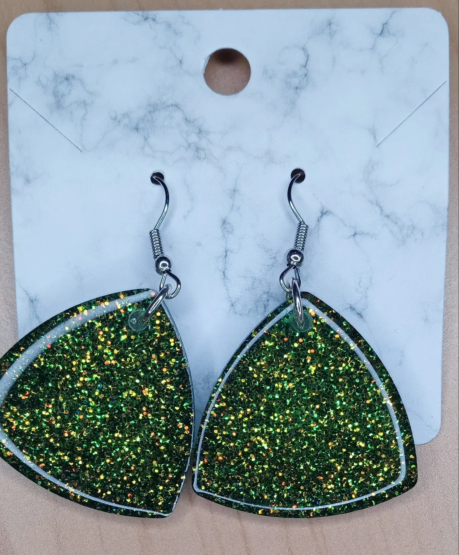 Epoxy resin jewelry