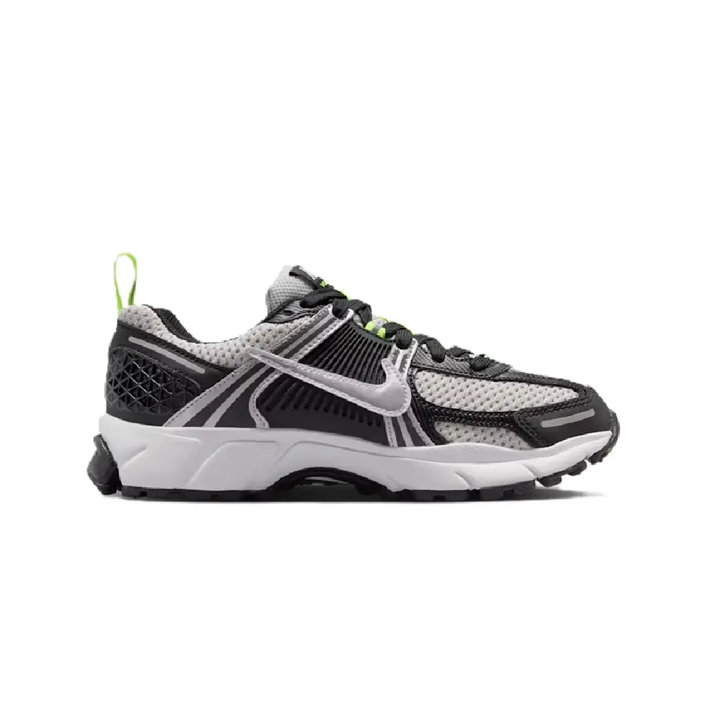 Youth Nike Vomero 5 Black/Metallic Silver (IQ0312 010) (GS)