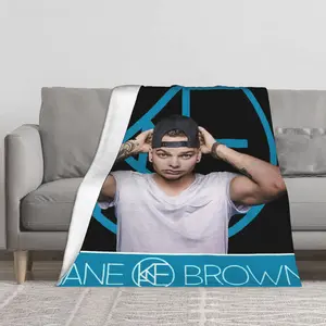 Kane Brown Throw Blanket -  Soft Hypoallergenic Flannel All-Season Blanket for Bed, Sofa, Camping - Perfect Gift for Horror Fans (Christmas, Birthday, New Year), Halloween Blanket, Camping Essential