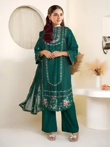 Elegant Lawn Embroidered Suit Ready To Wear in Green Color with Detailed Embroidery Design - 03-Piece Set for Subtle Elegance