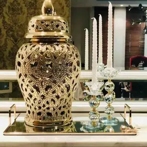 Gold ginger jar, model Esmeralda