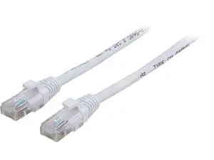 C2G 19479 Cat5e Cable - Snagless Unshielded Ethernet Network Patch Cable, White (3 Feet, 0.91 Meters)