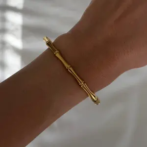 EVRY JEWELS Gold or Silver Plated Women's Hypoallergenic Palm Springs Bangle Bracelet