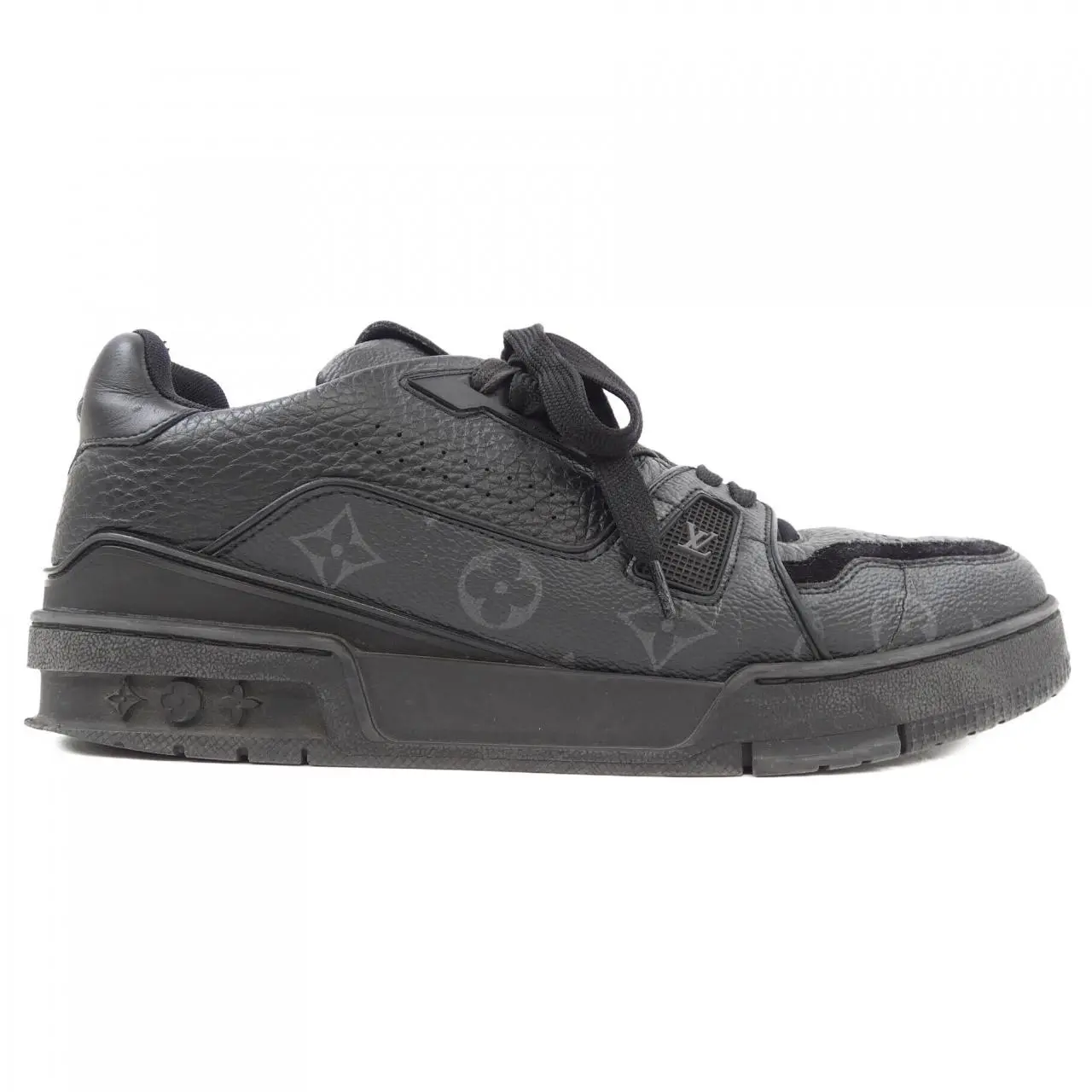 Pre-owned Louis Vuitton Canvas Small Leather Goods LV Trainer Monogram Sneakers