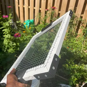 Garden Sieve Sifter of wood and screening to compost and soil sifting mixing soils