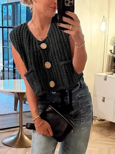 Women's Plain Basic Button Front Pocket Cable Knit Crop Sweater Vest, Tops, Casual Sleeveless Round Neck Cardigan for Daily Wear, Ladies Knitwear for All Seasons