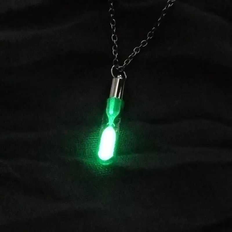 Creative Time Sandglass & Drift Bottle Design Pendant Necklace, Decorative Accessory Necklace, Glow in The Dark Necklace for Party, Daily Clothing Decor, Trendy All-match Jewelry for Birthday Gift
