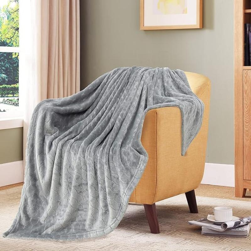 Fleece Blanket Super Soft Cozy Throw Blanket 50" x 60", Lightweight Fuzzy Comfy Textured Flannel Blanket Warm Plush big Blankets for Couch, Sofa, Bed,