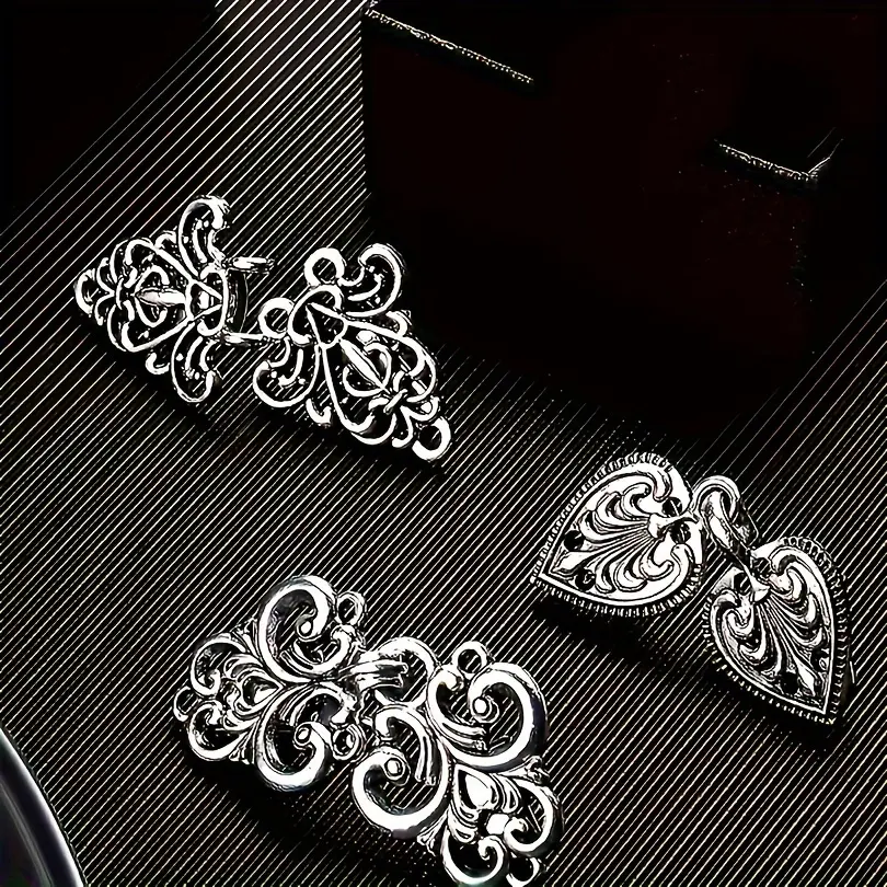 3pcs Vintage Sweater Clip Set for Women Elegant Cardigan & Dress Clasp Scarf Fasteners Shawl Pins Collar Clips for Dresses Knitwear Accessories Silvery Tone Metal Brooches Unique Gift