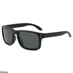 Men's Sporty Rectangular Sunglasses - UV-Polarized Bold Mirror Lens Eyewear, Men's Accessories for Outdoor Activities