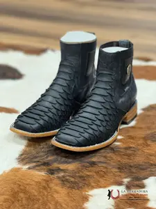 ROCK’EM PYTHON CLON MATTE BLACK SHORT BOOT SQ. TOE