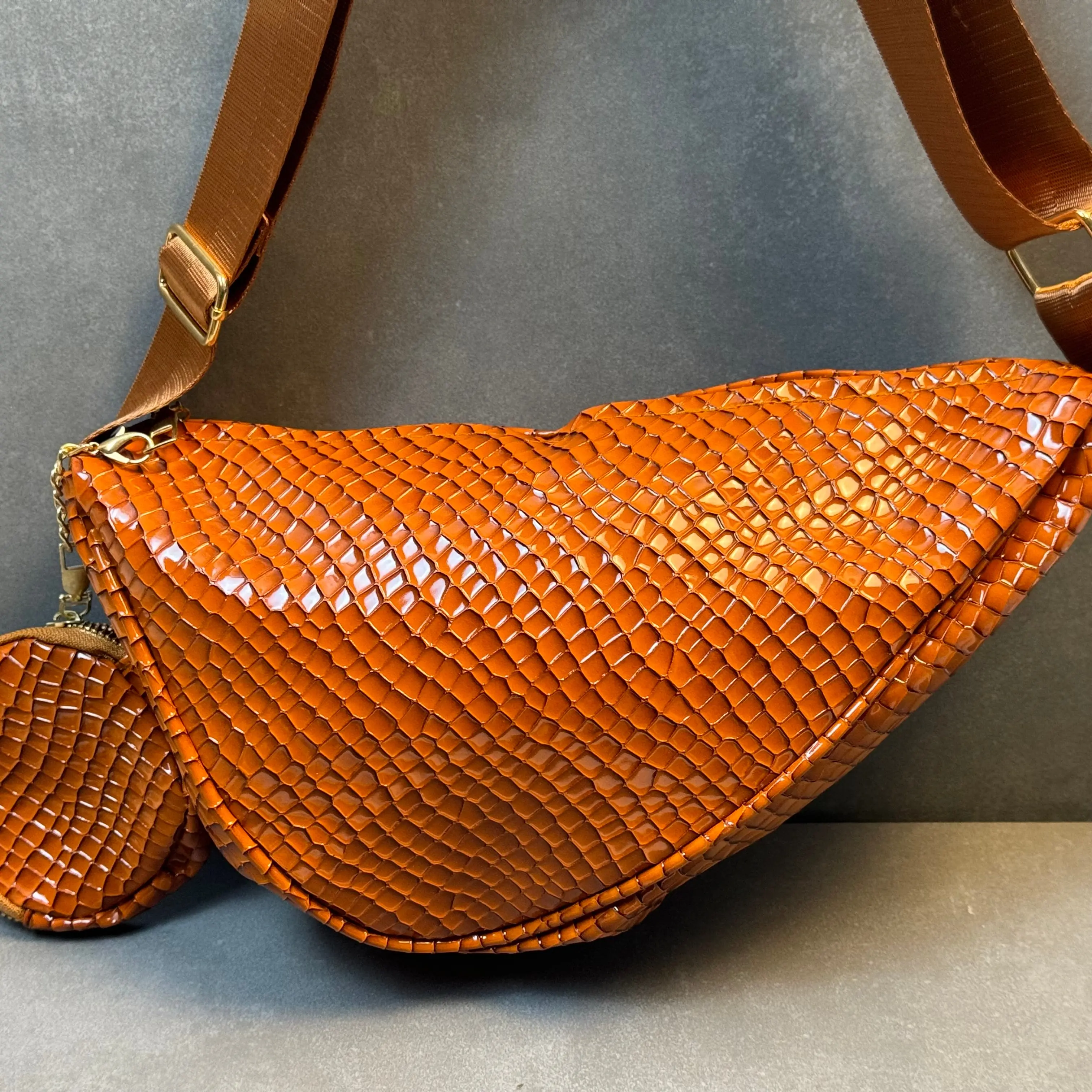 Crocodile Crossbody Triangle Bag