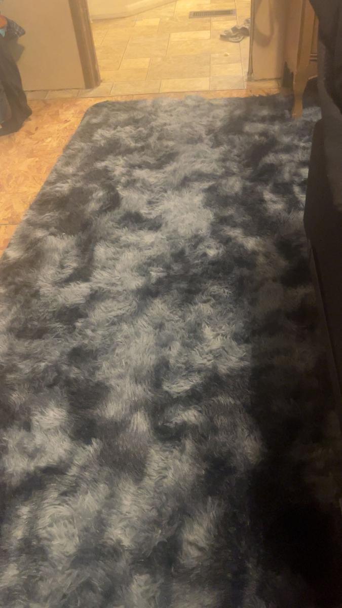 Item: Tie-dye dark gray, 8 by 10 feet