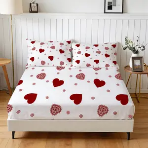 Love Heart Fitted Sheet Set, 3 Pieces (1 Fitted Sheet + 2 Pillowcases), Soft Skin-Friendly Fabric, Romantic Red Paisley Heart Print, Deep Pocket, Aesthetic Bedding for Bedroom, Ideal Valentine's Day Gift