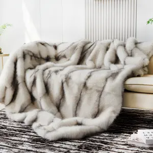 Luxurira Faux Mink Fur Blanket Luxury Fur Throw Blanket Sofa Fluffy Blanket Super Warm Elegant Cozy Fuzzy Throw Blankets for Couch,Armchair and Bed Washable Plush Blankets