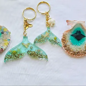 Whale tail Keychains