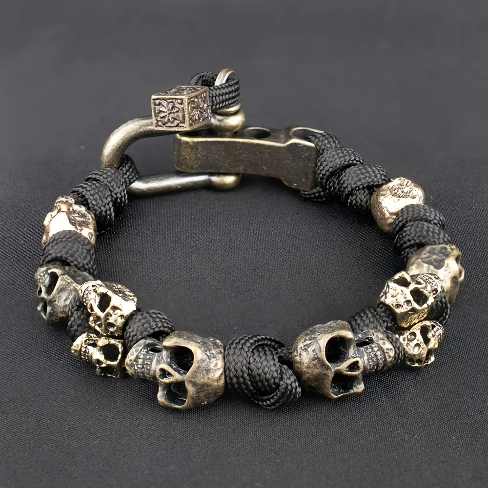 Men's Handmade Skull Motif Alloy Bracelet - Men's Accessories, Reliable Buckle Strap, Vintage Costume Jewelry, 1pc Daily Wear Halloween Gift