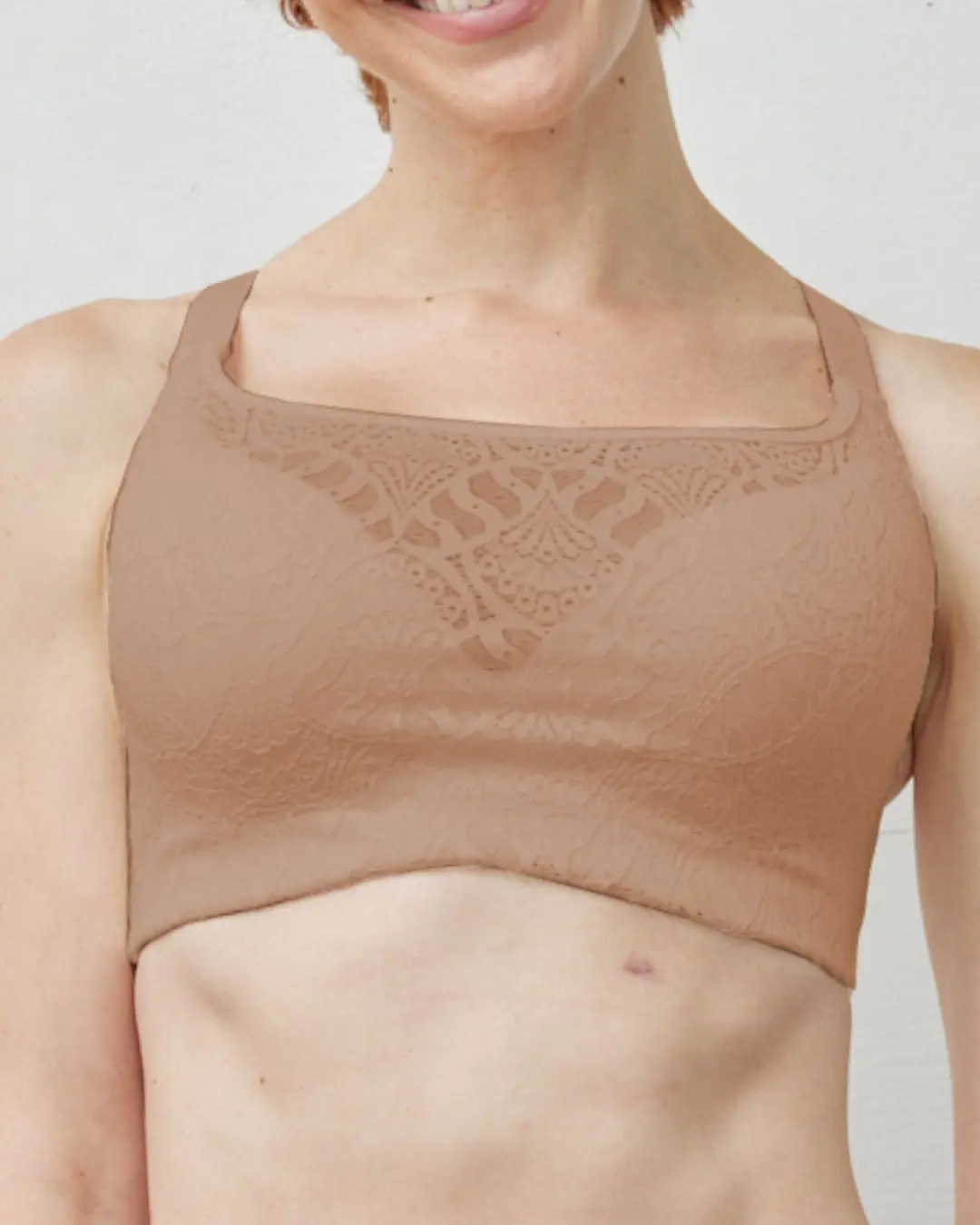 Women's Elegant Lace Pocketed Mastectomy Bra - Smooth Molded Cup Style in a Soft Nylon Blend for Comfortable Prosthesis Support