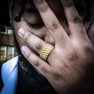 Presidential Ring - Elegant Design, Circular Shape, Simple Style, Ideal for Personal Use