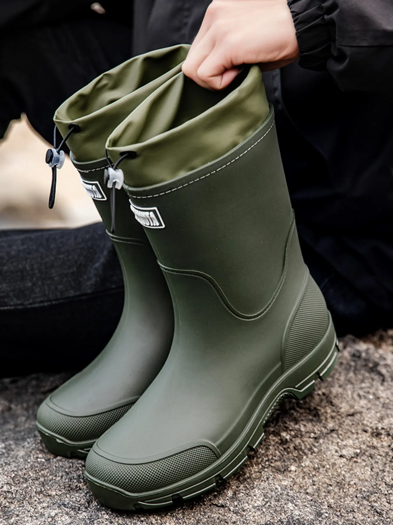 Men's & Women's High-Quality Anti-Slip Rain Boots with Cuff, Slip On Boot, Kitchen Shoes, Garden Shoes, Motorcycle Boots, Fishing Shoes, Army Green, Waterproof Outdoor Footwear