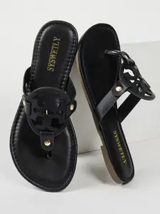 SYSWETLY Women's Classic Hollow Out Flip Flops, Summer Outdoor Flat Sandals, European Style Versatile Commuter Beach Shoes