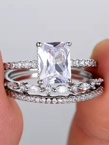 A three-piece ring set made of synthetic white zirconia is fashionable, elegant and simple, suitable for women to wear at travel, wedding and party events, Cubic Zirconia Rings