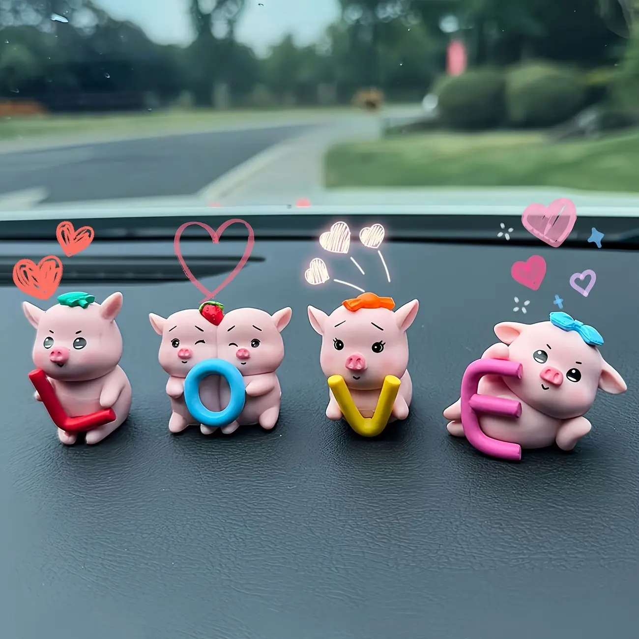 Cute Cartoon Love Letter Pig Car Ornament, Car Trinkets, Car Interior Ornaments, Car Interior Accessory, Car Interior Decoration, Ideal for Car Interiors & Home Office Desk Decor, Great Gift for Couples on Special Occasions