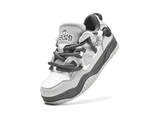 Qianda 2025 Light Gray Skateboard Shoes Retro Chunky Rope Laces Cute Couple Sneakers for Casual Outings & Sports Activities - Athletic, Running