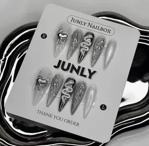 JUNLY - Silver Snake Design Press-On Nails Nailbox – Ultra Stylish, Full Coverage