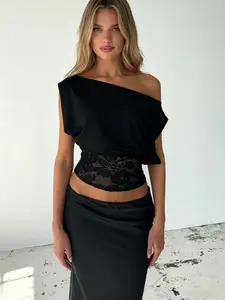 Women's Elegant Lace Splicing Off-Shoulder T-Shirt, Vintage Versatile Sexy Short Sleeve Top, Slim Fit Casual Blouse, Casual Classy Elegant