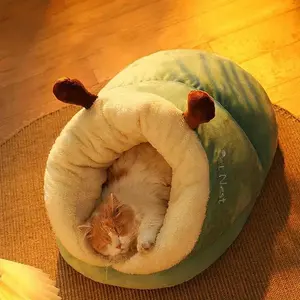 1PCS Semi-enclosed Warm Thickened Slippers Cat Bed, Cats Cushion Sleeping Bag, Soft Washable Portable Cat Nest