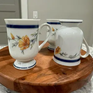 Juego de 4 tazas princess house