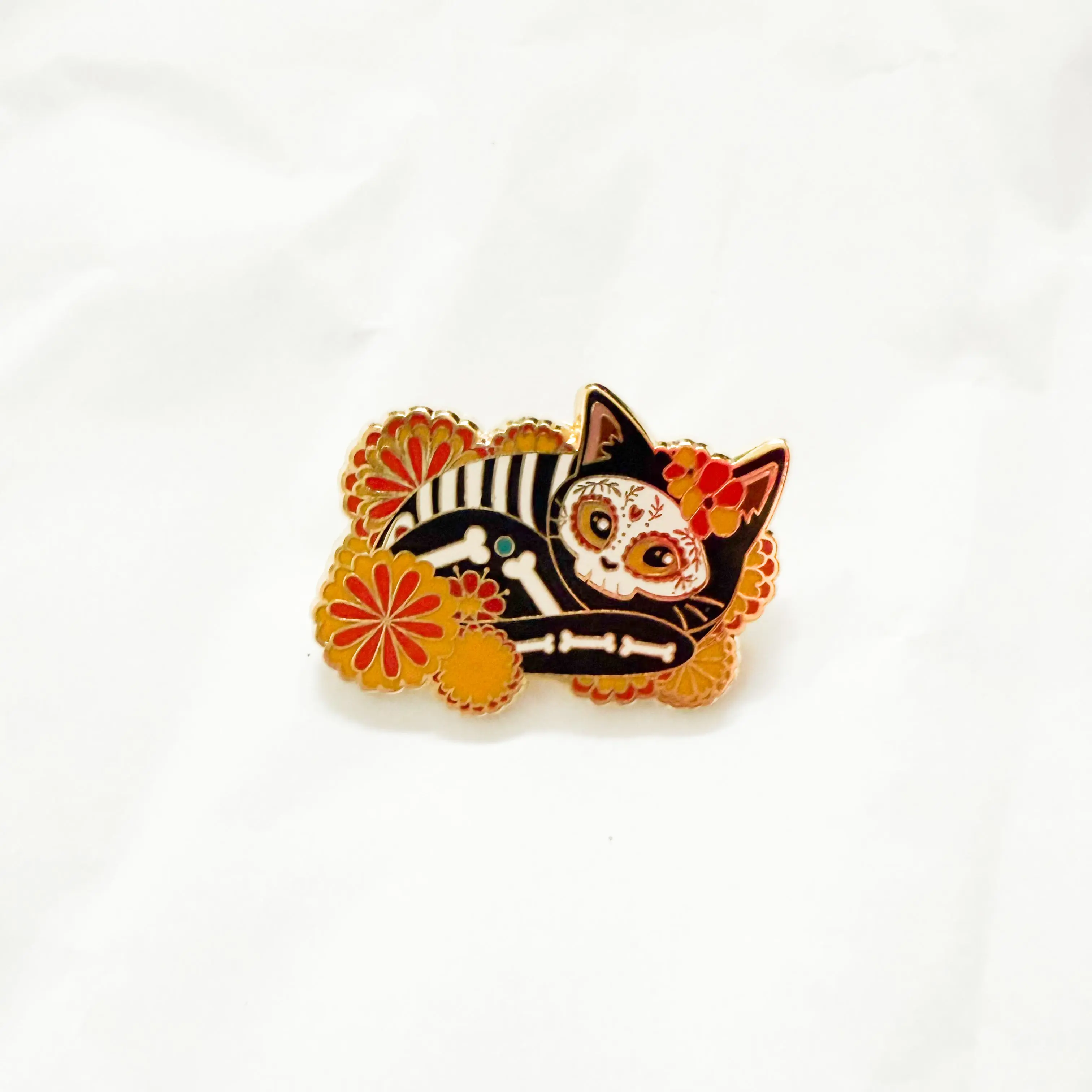 Loungefly - Dia De Los Muertos - Cat Laying Down Pin