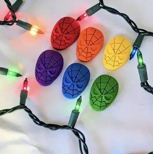 Spider-Man Christmas Crayon Set