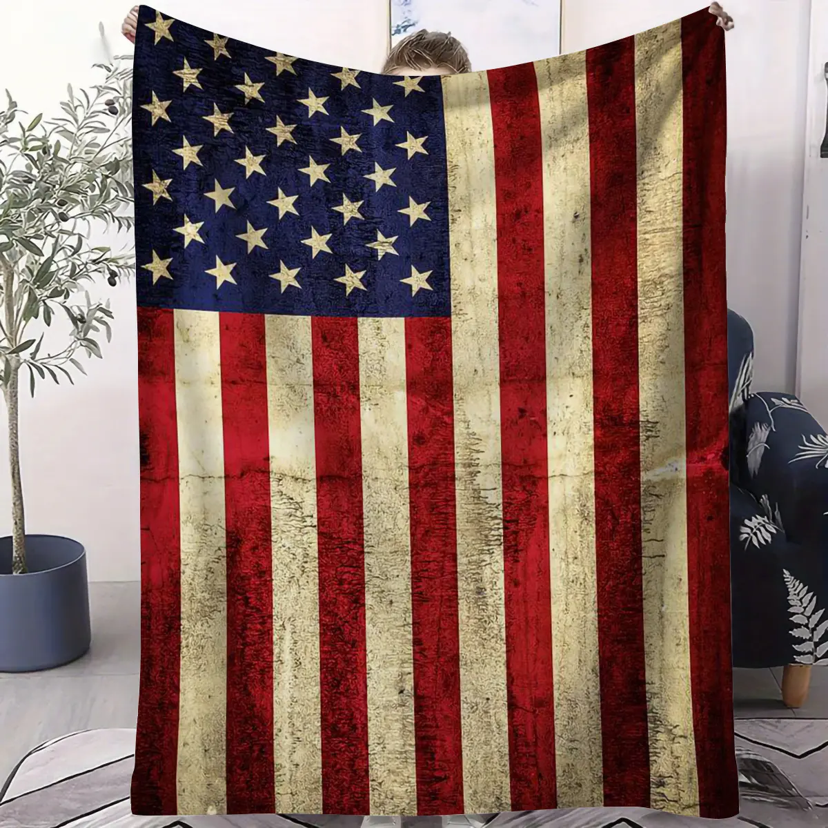 1pc Vintage American Flag Pattern Throw Blanket - Wrinkle Resistant, Soft Cozy, All Seasons for Couches, Travel - Ideal Gift for Patriotism Fans